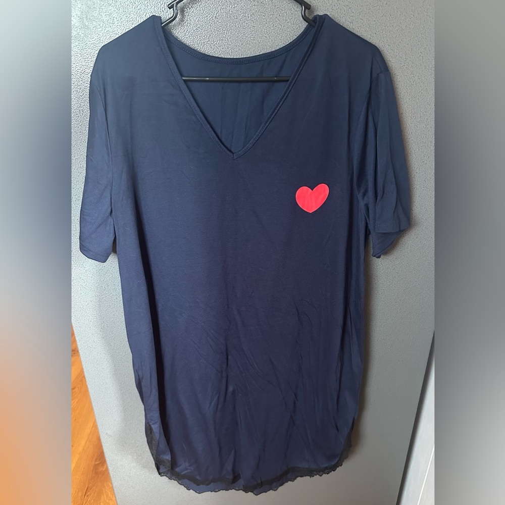 Women’s SHEIN navy night gown size 2XL